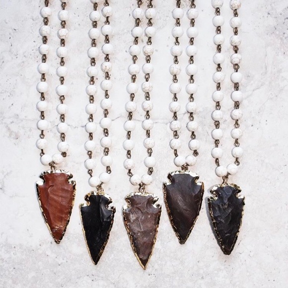 Arrow Pendant Necklace - Picture 6 of 6